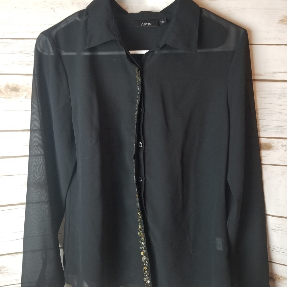 ❄APT. 9 long sleeve top size small nwt